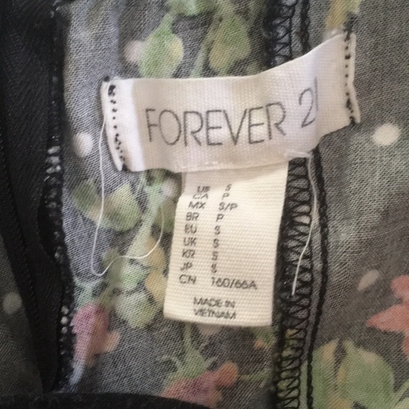 Floral high neck romper - Picture 3 of 4